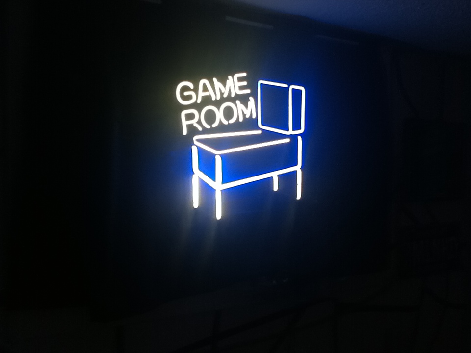 neon-gameroom.jpg